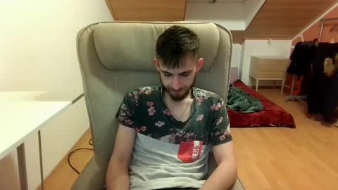 Snapshot of _v_l_a_d_ chatting on February 2025 07:38:02 PM Vlad online show from February 2025 07:38:02 PM