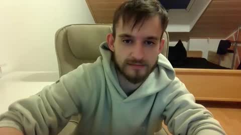 Snapshot of _v_l_a_d_ chatting on March 2025 08:42:02 PM Vlad online show from March 2025 08:42:02 PM