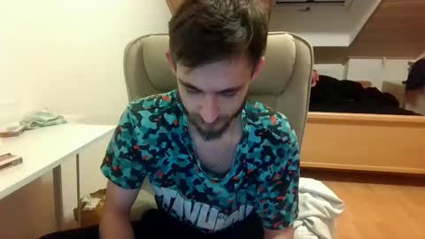 Snapshot of _v_l_a_d_ chatting on March 2025 12:54:02 AM Vlad online show from March 2025 12:54:02 AM