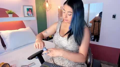 _valeryboobs_ online show from May 2026 01:30:02 PM