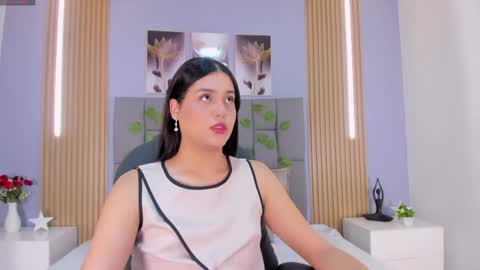 Snapshot of _valerycooper chatting on April 2026 11:24:01 AM _valerycooper online show from April 2026 11:24:01 AM