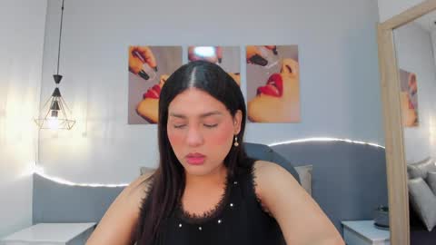 Snapshot of _valerycooper chatting on April 2026 11:37:01 AM _valerycooper online show from April 2026 11:37:01 AM