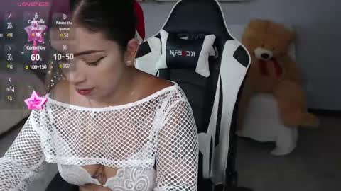 vane online show from December 2024 06:11:01 PM