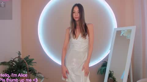 Alice online show from September 2025 06:35:01 AM