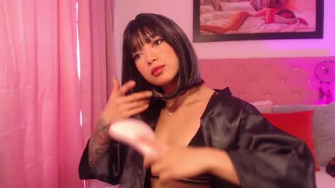 VICTORIA online show from December 2024 06:30:02 PM