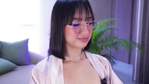 VICTORIA online show from September 2025 09:05:02 PM