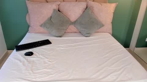 Snapshot of _vix555_ chatting on December 2024 10:26:01 PM Vix online show from December 2024 10:26:01 PM