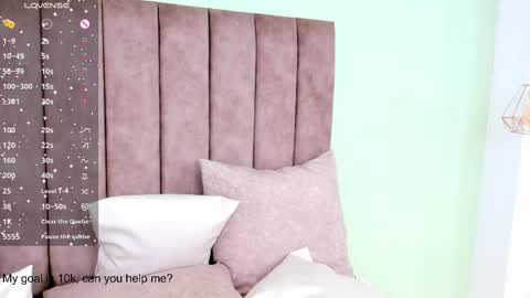 Snapshot of _vix555_ chatting on March 2025 01:10:02 AM Vix online show from March 2025 01:10:02 AM