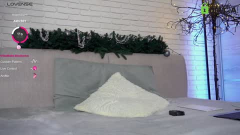 Lily online show from December 2024 03:50:02 AM