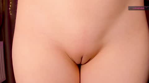 Enni online show from February 2025 04:44:01 PM