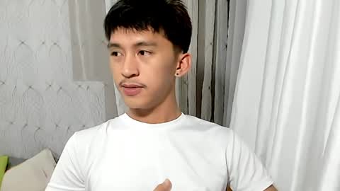 Snapshot of _xxhavefunwithme69_ chatting on April 2026 01:03:01 PM Andrei online show from April 2026 01:03:01 PM