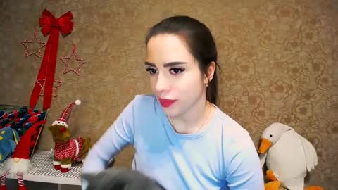 Alisa online show from December 2024 02:11:02 AM