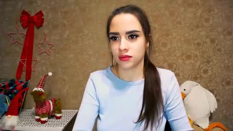 Alisa online show from December 2024 05:12:02 AM