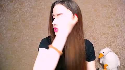 Alisa online show from February 2025 01:06:01 PM