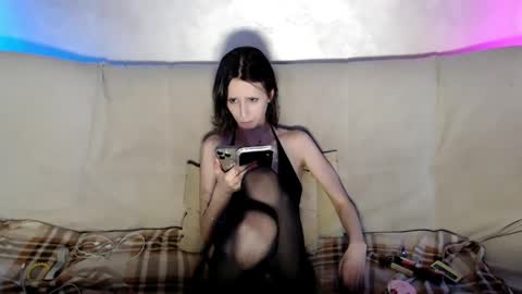 Nicole  Thomas  Dave online show from May 2026 09:49:01 AM