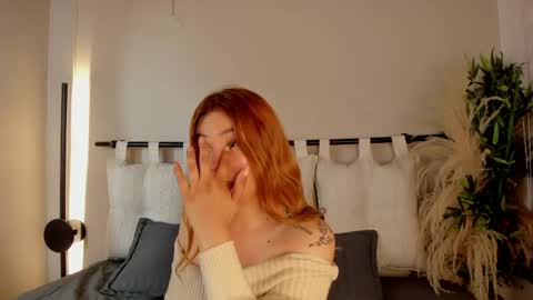 Zoe  online show from May 2026 12:23:02 PM