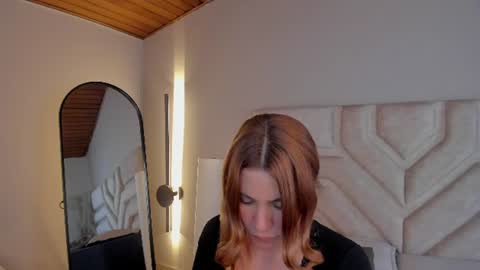 Zoe  online show from July 2026 01:14:02 PM