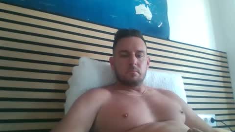Snapshot of a3cuadros chatting on June 2026 01:55:02 PM a3cuadros online show from June 2026 01:55:02 PM