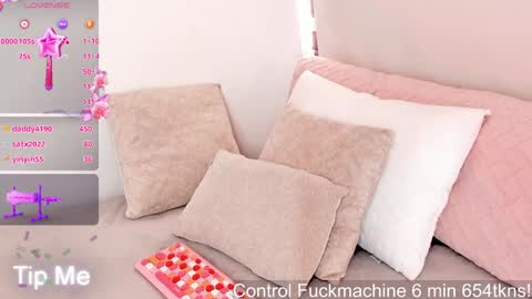 Snapshot of a__vanellopecute chatting on January 2025 12:44:02 PM Alexandra online show from January 2025 12:44:02 PM