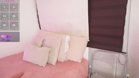 Snapshot of a__vanellopecute chatting on September 2025 08:42:02 AM Alexandra online show from September 2025 08:42:02 AM