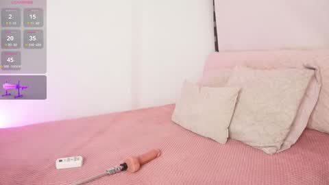 Snapshot of a__vanellopecute chatting on November 2025 09:22:02 AM Alexandra online show from November 2025 09:22:02 AM