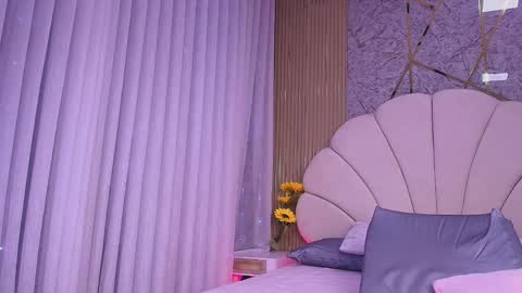Aisha online show from June 2026 12:00:02 PM