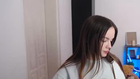 Snapshot of a_ariella_ chatting on November 2025 01:59:02 PM a_ariella_ online show from November 2025 01:59:02 PM