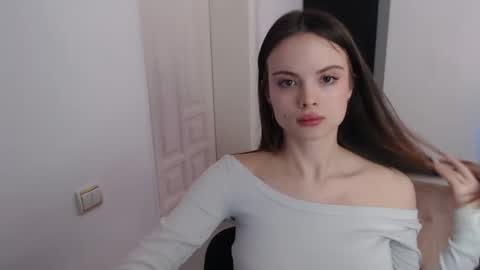 Snapshot of a_ariella_ chatting on December 2025 02:44:01 PM a_ariella_ online show from December 2025 02:44:01 PM