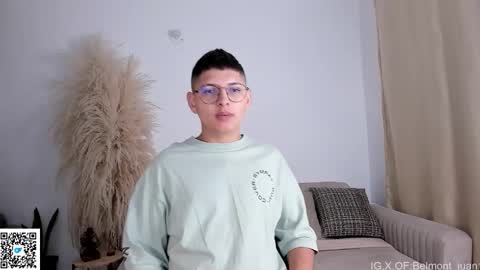 a_lejandro_0_8 online show from April 2026 02:24:02 AM