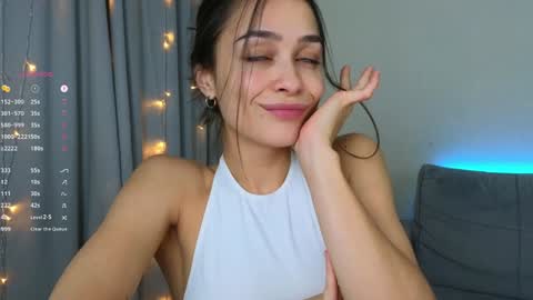 Mila and Jess online show from January 2025 12:03:01 PM