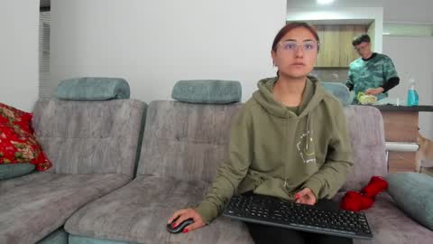 A Sexy Couple online show from December 2024 08:44:01 PM