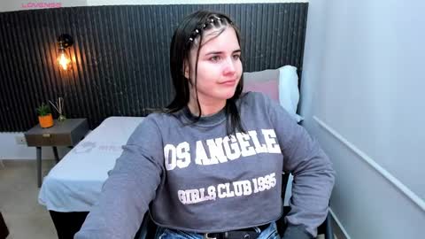 Snapshot of aabby_lee chatting on March 2025 04:00:02 PM Abby Lee online show from March 2025 04:00:02 PM