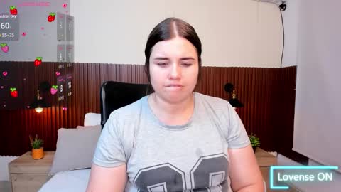 Snapshot of aabby_lee chatting on October 2025 07:46:02 PM Abby Lee online show from October 2025 07:46:02 PM