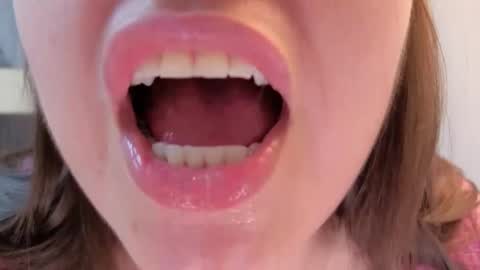 Abby Lee  online show from March 2026 07:08:02 PM