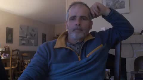 Snapshot of aalex1717 chatting on January 2025 04:02:02 PM Aalex1717 online show from January 2025 04:02:02 PM