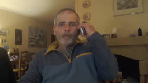 Snapshot of aalex1717 chatting on January 2025 07:07:02 PM Aalex1717 online show from January 2025 07:07:02 PM