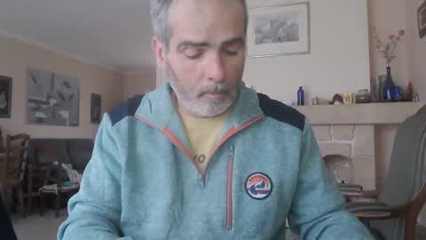 Snapshot of aalex1717 chatting on January 2025 08:54:01 AM Aalex1717 online show from January 2025 08:54:01 AM