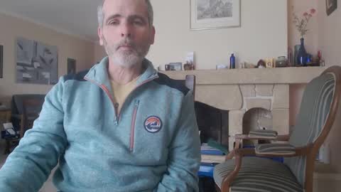 Snapshot of aalex1717 chatting on January 2025 12:08:01 PM Aalex1717 online show from January 2025 12:08:01 PM