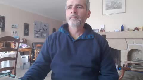 Snapshot of aalex1717 chatting on January 2025 09:37:02 AM Aalex1717 online show from January 2025 09:37:02 AM