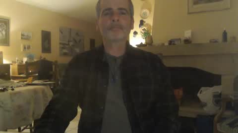 Snapshot of aalex1717 chatting on January 2025 05:59:02 PM Aalex1717 online show from January 2025 05:59:02 PM