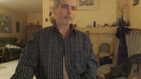 Snapshot of aalex1717 chatting on January 2025 07:00:01 AM Aalex1717 online show from January 2025 07:00:01 AM