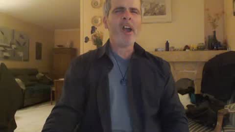 Snapshot of aalex1717 chatting on January 2025 06:49:02 PM Aalex1717 online show from January 2025 06:49:02 PM