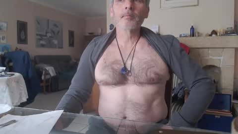 Snapshot of aalex1717 chatting on January 2025 01:23:02 PM Aalex1717 online show from January 2025 01:23:02 PM