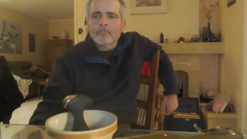 Snapshot of aalex1717 chatting on January 2025 08:22:02 PM Aalex1717 online show from January 2025 08:22:02 PM