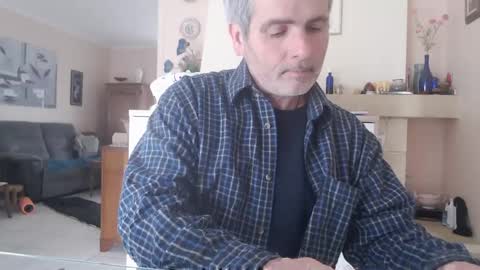 Snapshot of aalex1717 chatting on February 2025 12:04:02 PM Aalex1717 online show from February 2025 12:04:02 PM