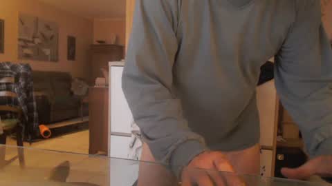 Snapshot of aalex1717 chatting on February 2025 05:24:01 PM Aalex1717 online show from February 2025 05:24:01 PM