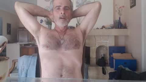 Snapshot of aalex1717 chatting on September 2025 02:07:02 PM Aalex1717 online show from September 2025 02:07:02 PM