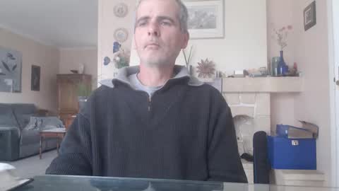 Snapshot of aalex1717 chatting on October 2025 08:27:05 AM Aalex1717 online show from October 2025 08:27:05 AM