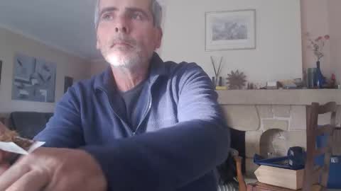 Snapshot of aalex1717 chatting on November 2025 03:11:01 PM Aalex1717 online show from November 2025 03:11:01 PM