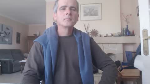 Snapshot of aalex1717 chatting on November 2025 08:05:01 AM Aalex1717 online show from November 2025 08:05:01 AM